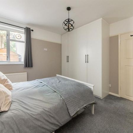 דירות הנדון Vibrant & Stylish Mill Hill East Pad מראה חיצוני תמונה